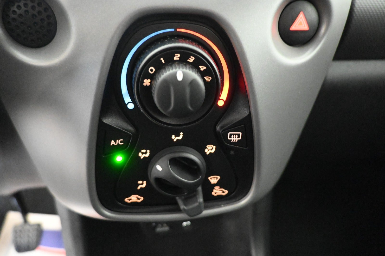 Hvid Peugeot 108 fra 2019