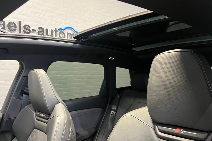 Hvid Audi Q6 e-tron fra 2024