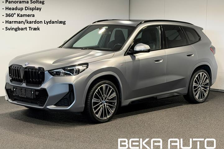 Grå BMW iX1 fra 2023