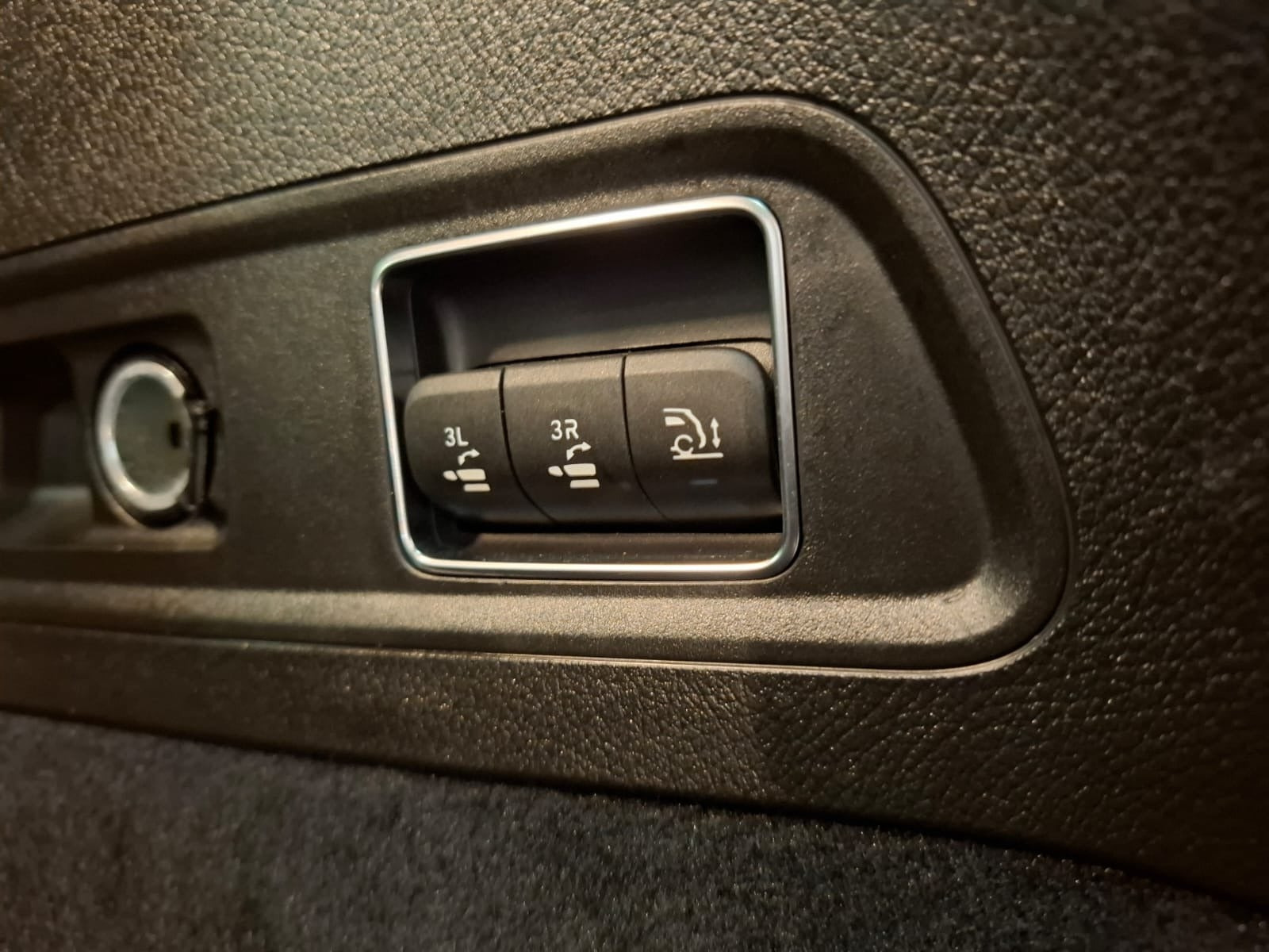Sort Mercedes GLS63 fra 2023