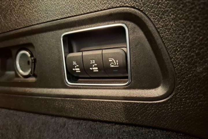 Sort Mercedes GLS63 fra 2023