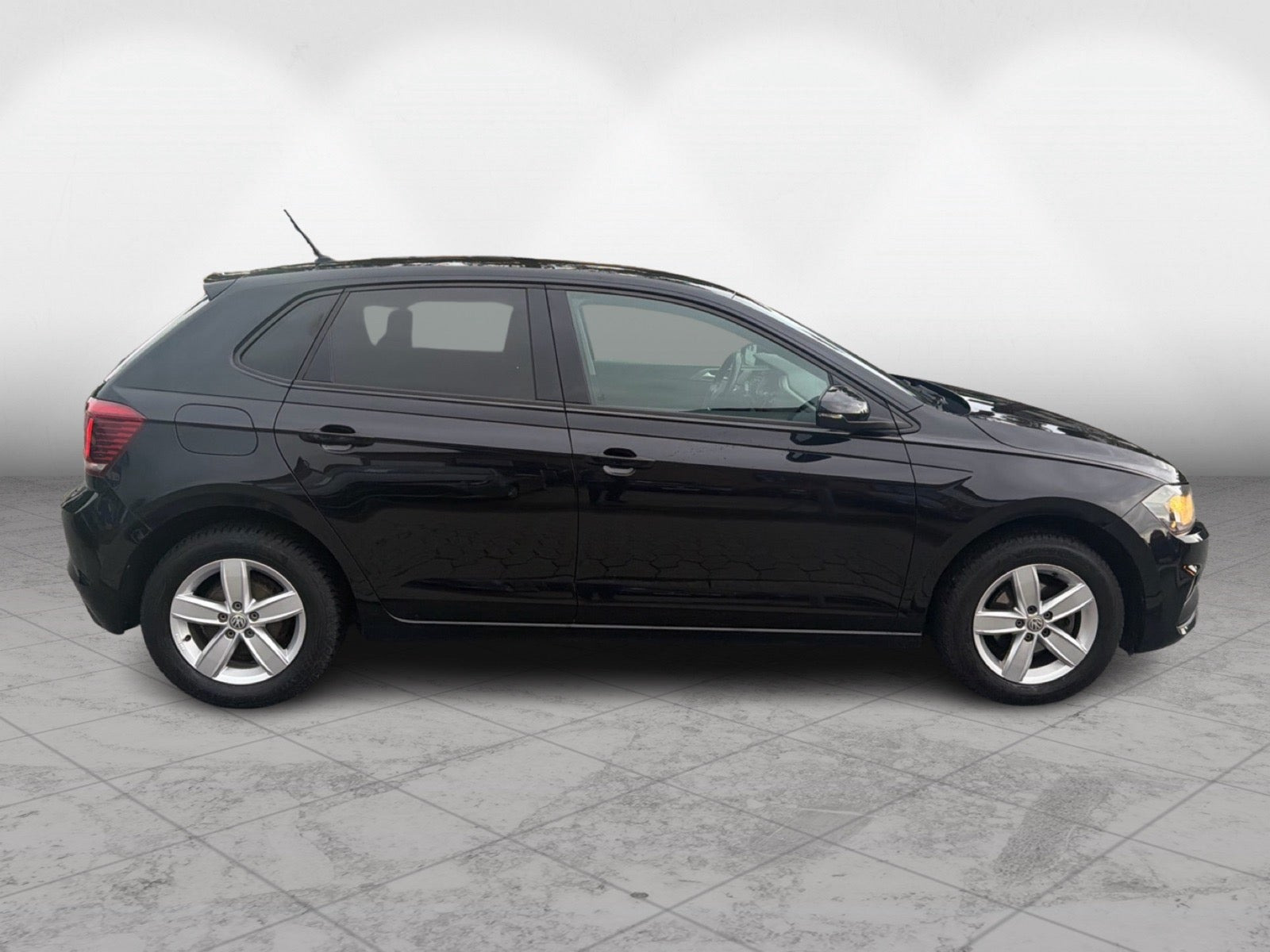 Sort VW Polo fra 2019