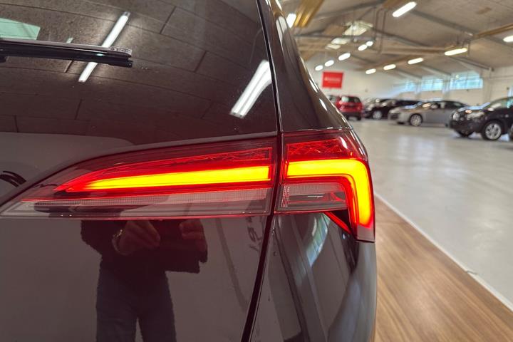 Sort Skoda Scala fra 2020