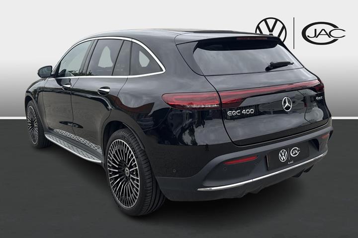 Sort Mercedes EQC400 fra 2020