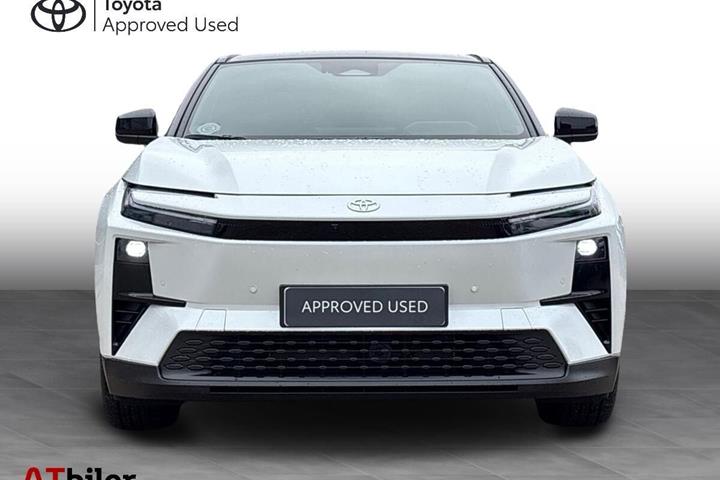 Hvid Toyota C-HR+ fra 2026