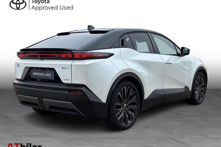Hvid Toyota C-HR+ fra 2026