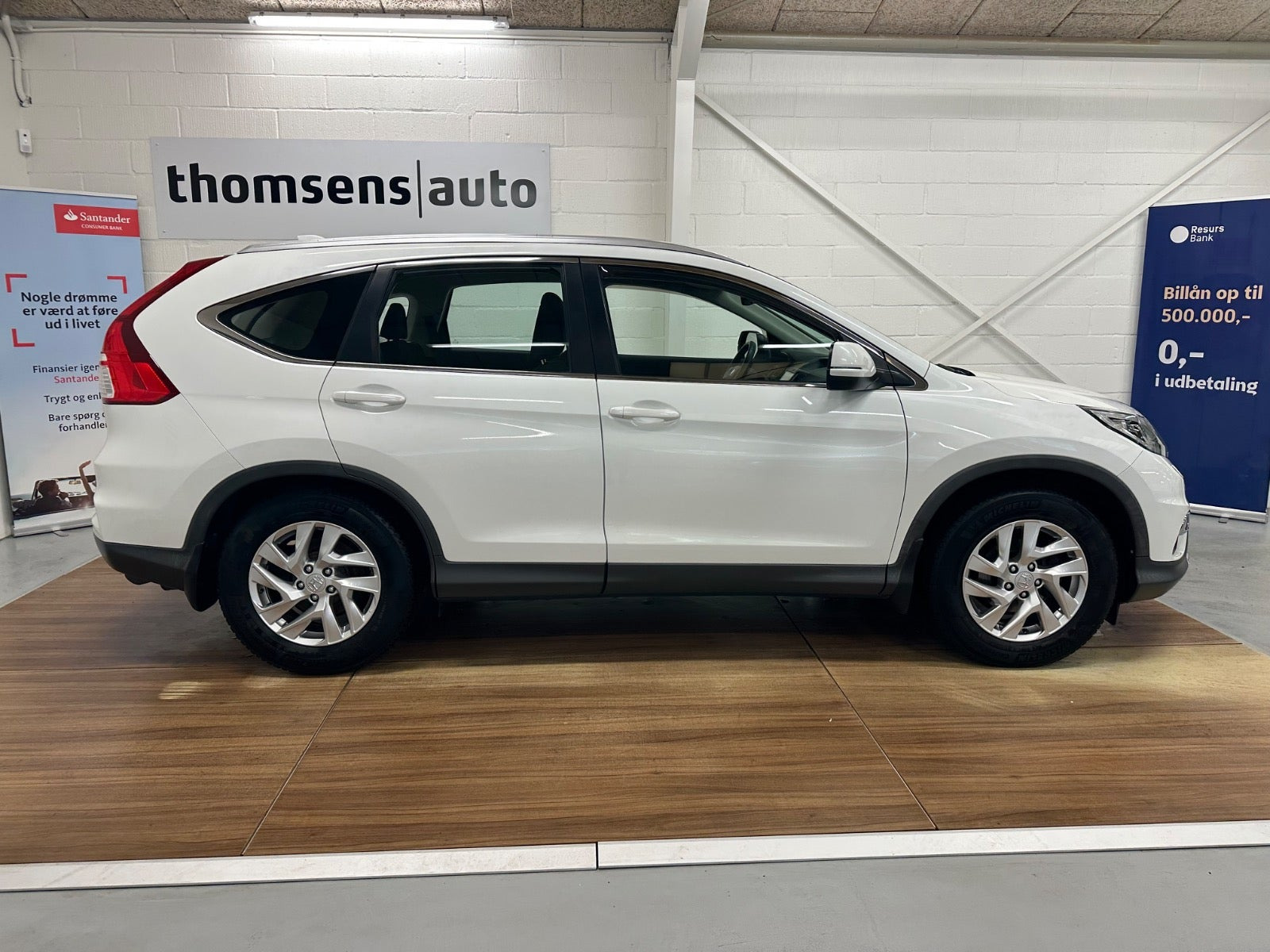 Hvid Honda CR-V fra 2015