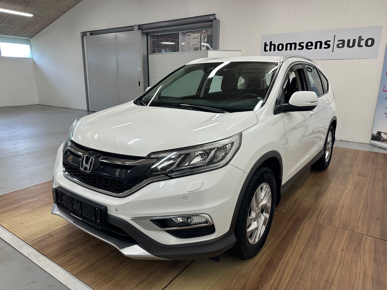Hvid Honda CR-V fra 2015