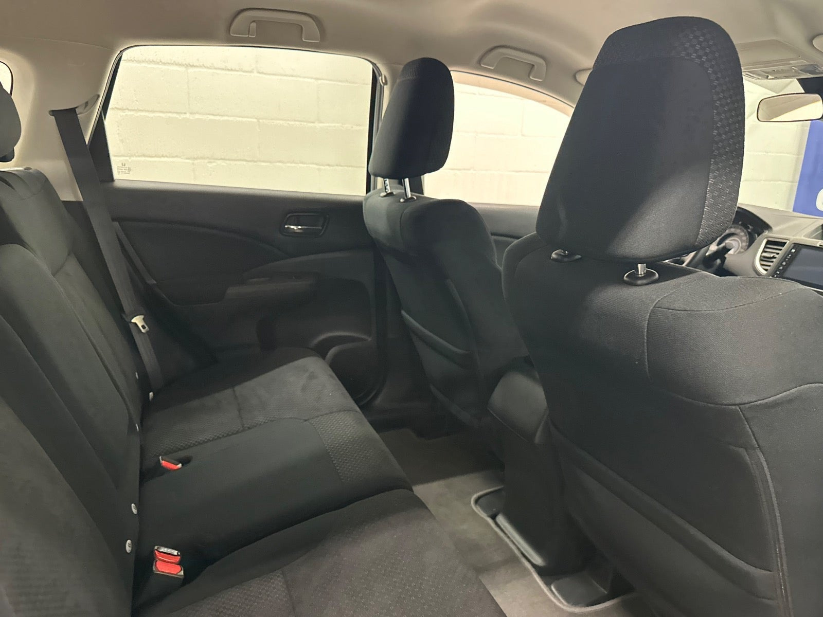 Hvid Honda CR-V fra 2015