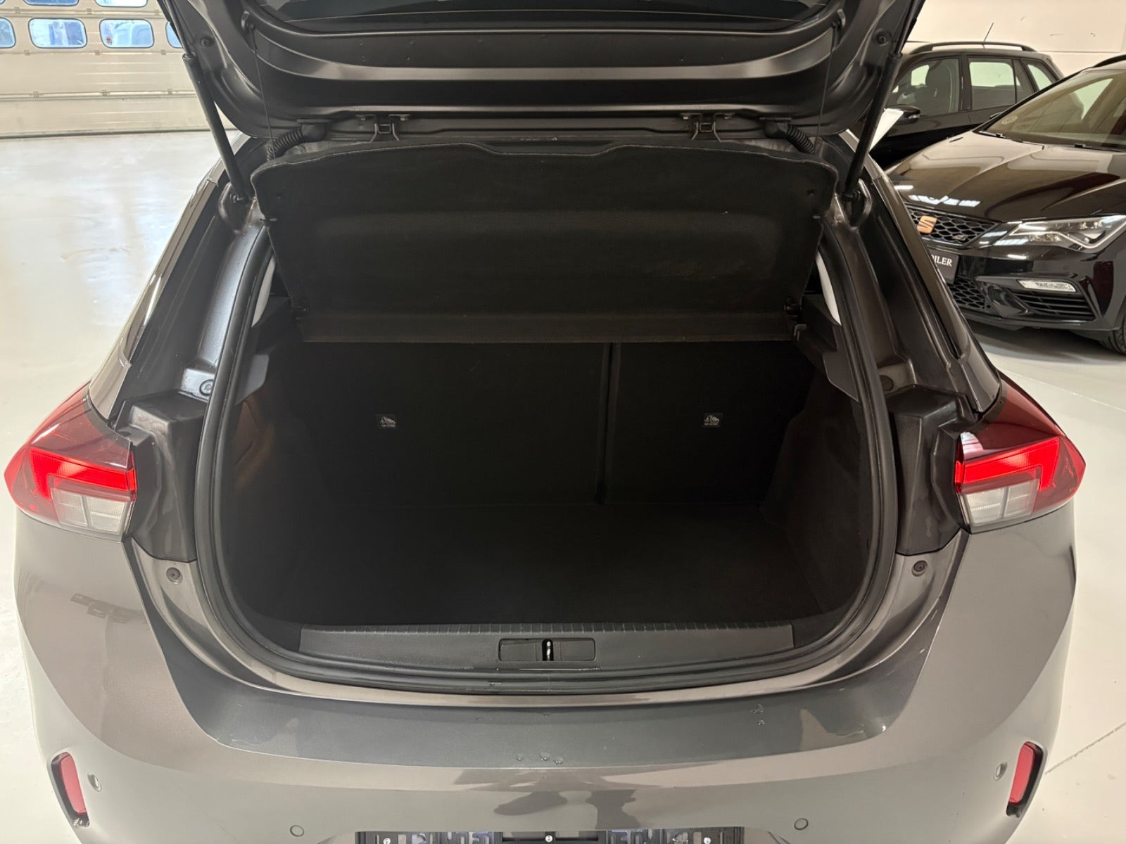 Grøn Opel Corsa fra 2020
