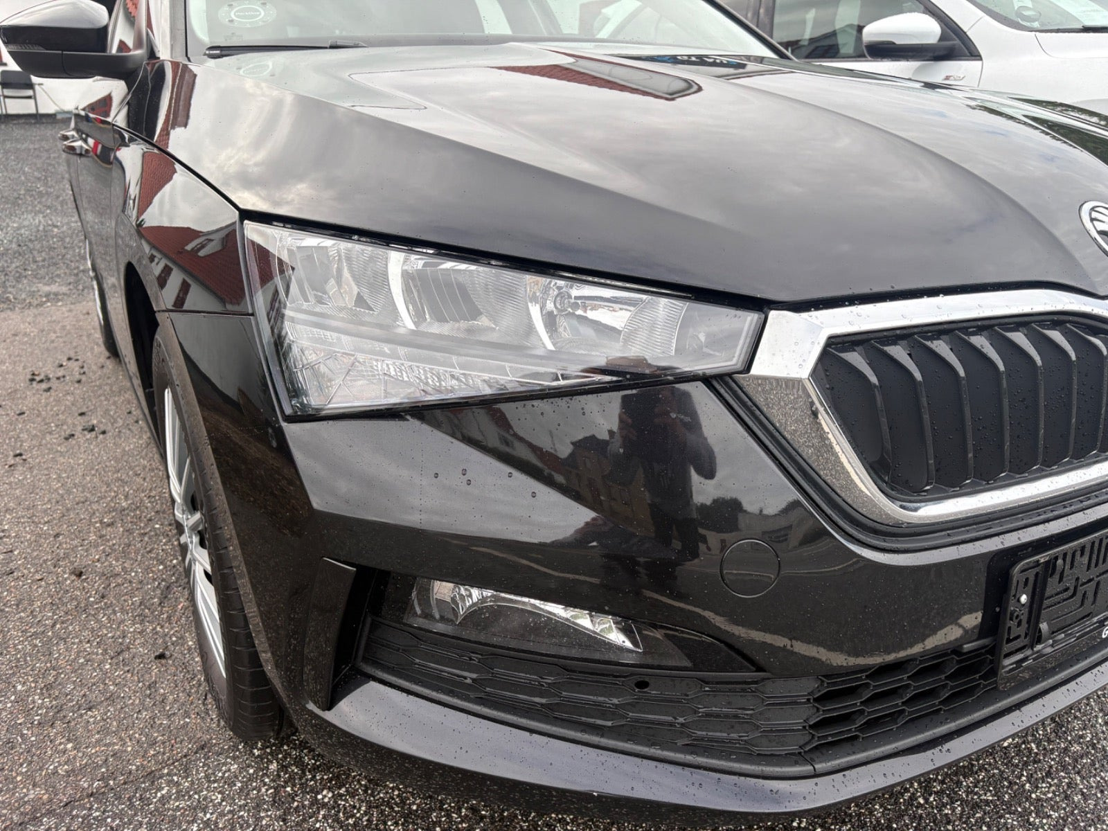 Sort Skoda Scala fra 2020