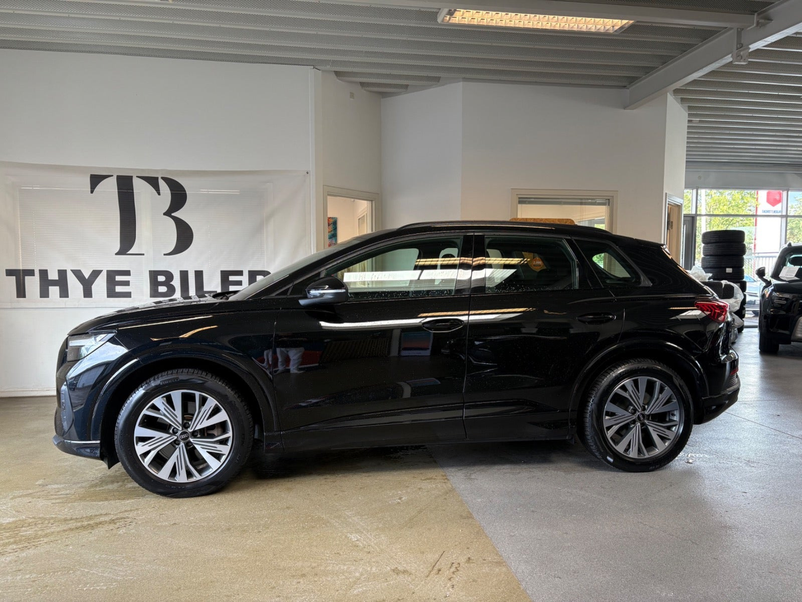 Sort Audi Q4 e-tron fra 2023