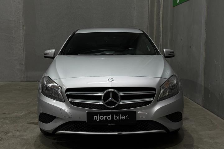 undefined Mercedes A200 fra 2015