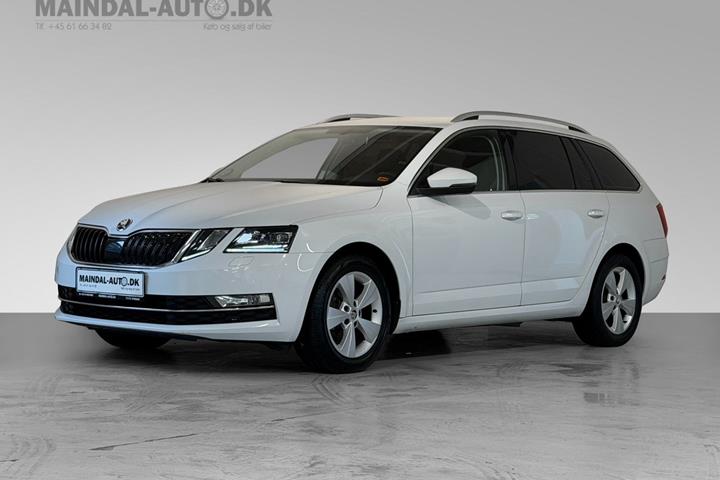 undefined Skoda Octavia fra 2018 set udefra