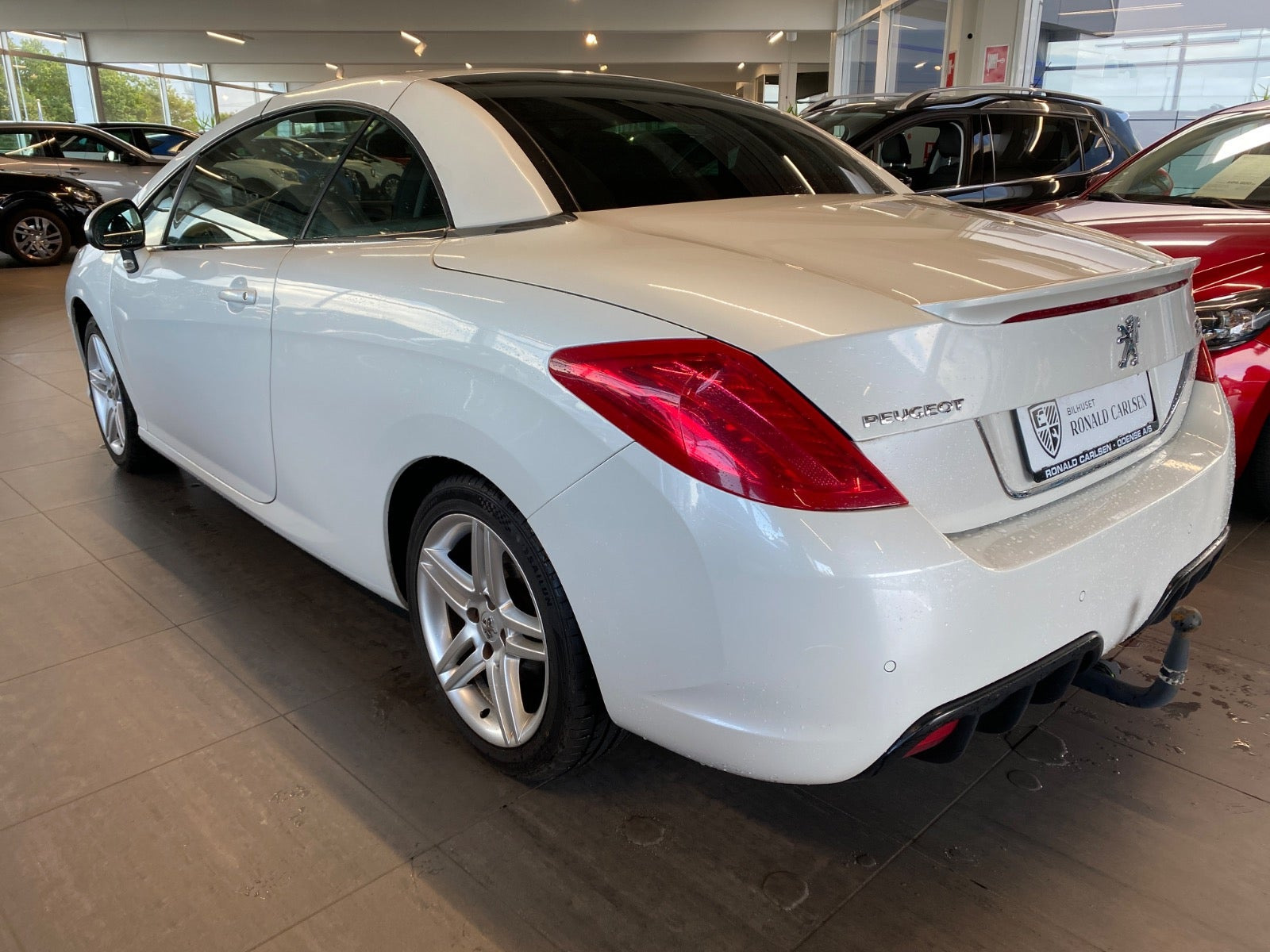 Hvid Peugeot 308 fra 2010