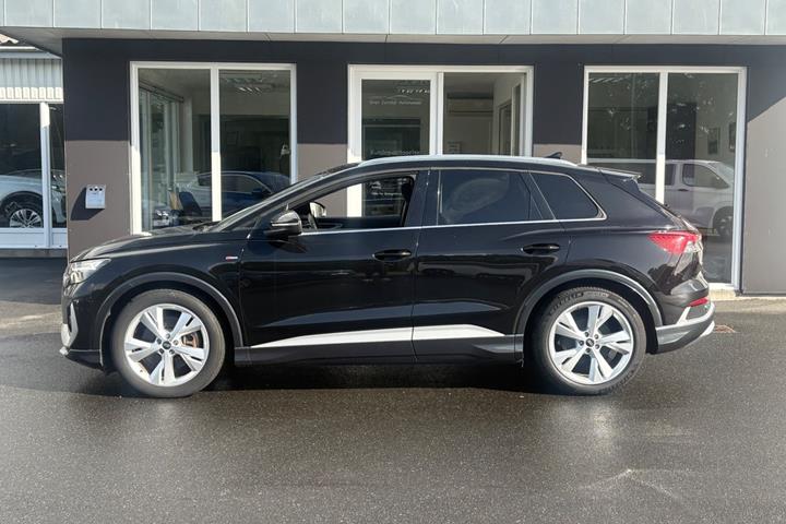 Sort Audi Q4 e-tron fra 2024