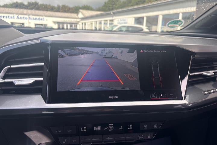Sort Audi Q4 e-tron fra 2024