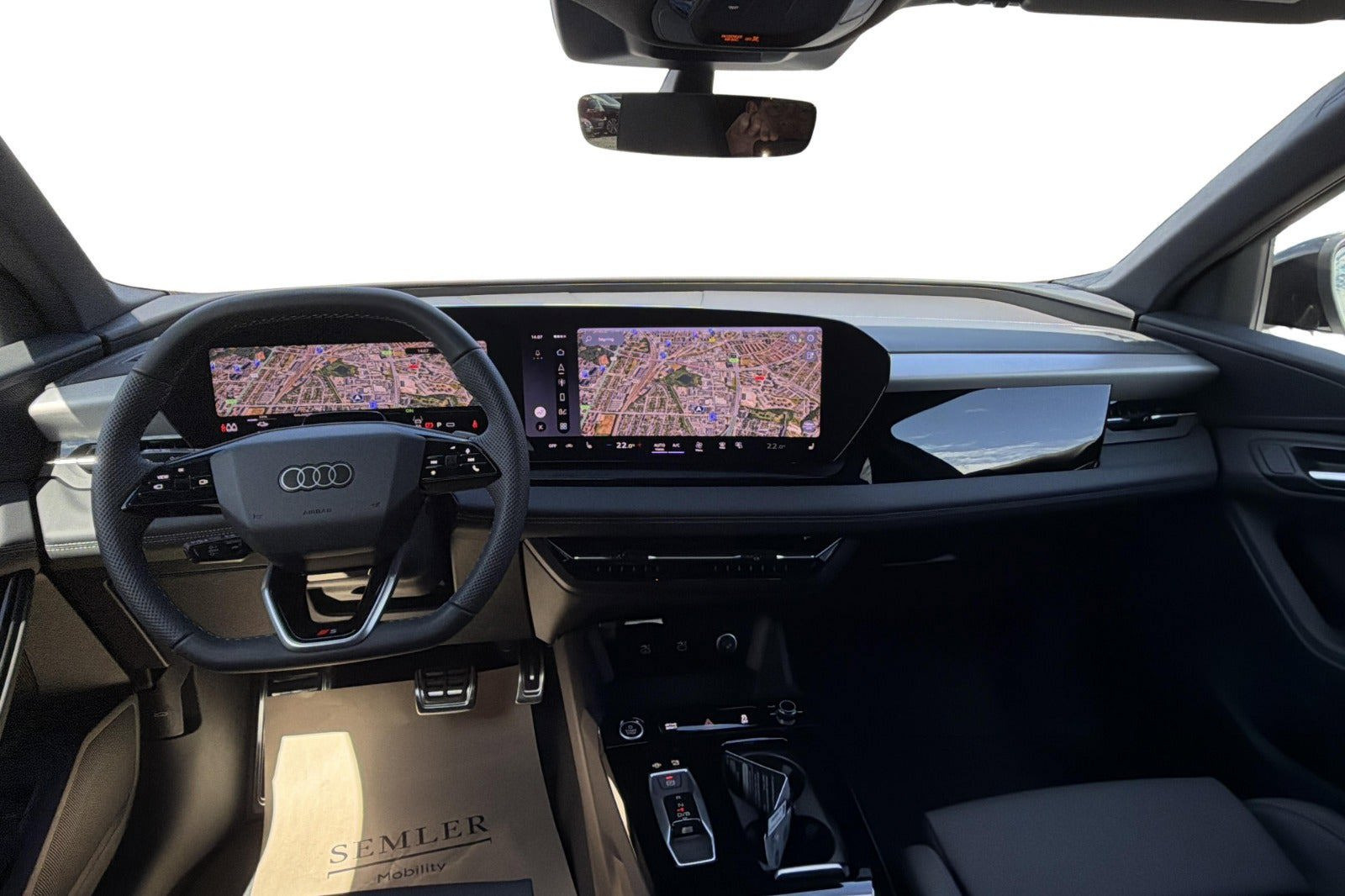 Hvid Audi Q6 fra 2026