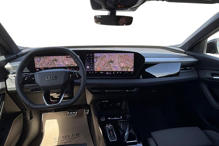 Hvid Audi Q6 fra 2026