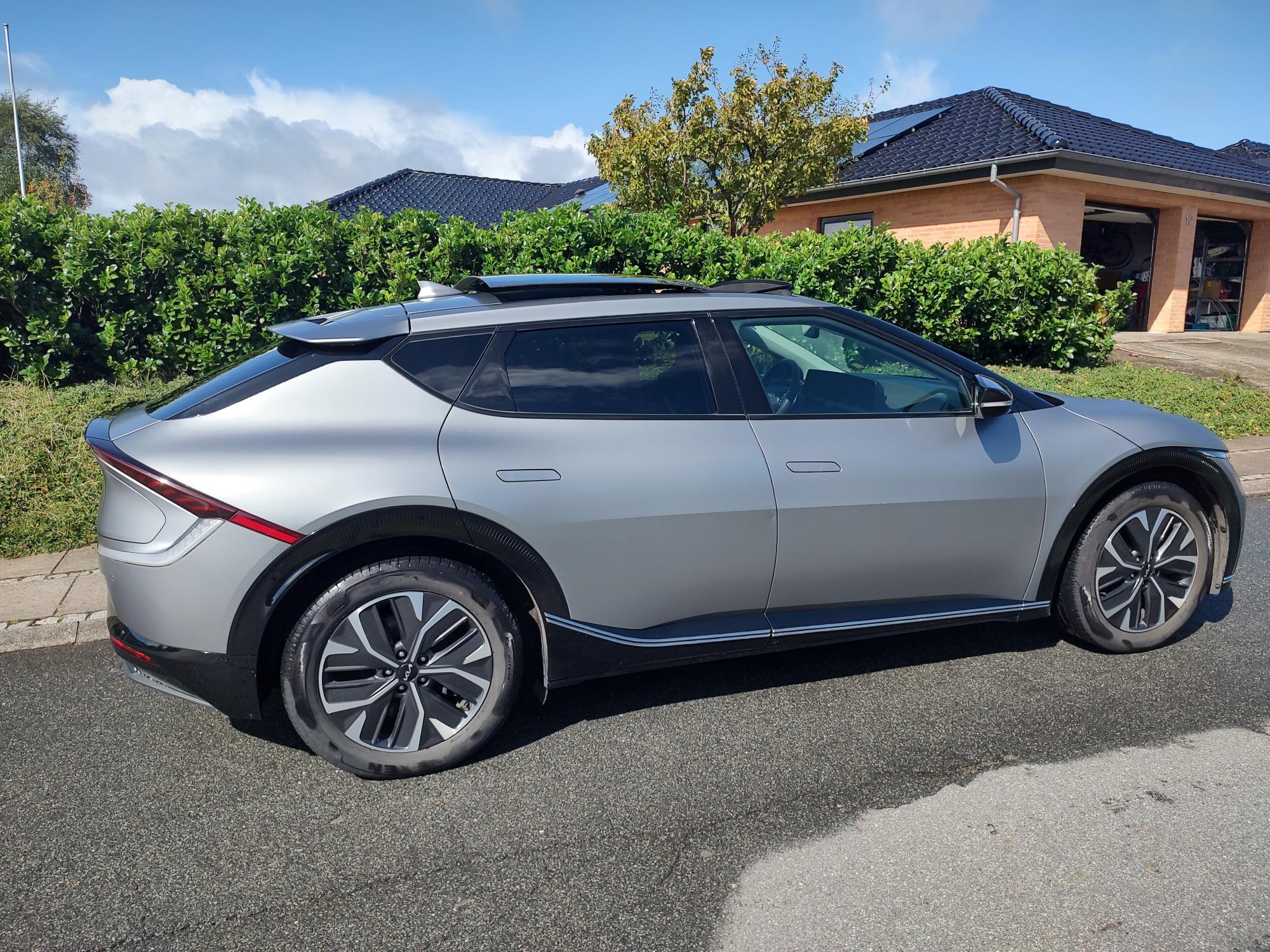 Grå Kia EV6 fra 2021