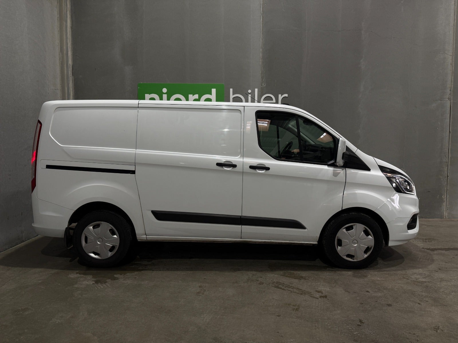 undefined Ford Transit Custom 320 L1 fra 2022
