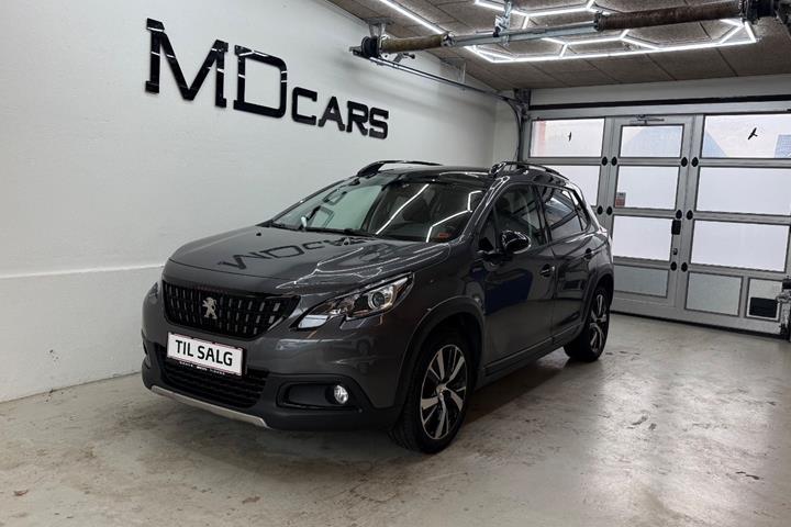 Grå Peugeot 2008 fra 2019