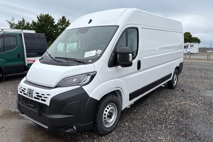 Hvid Fiat Ducato fra 2026
