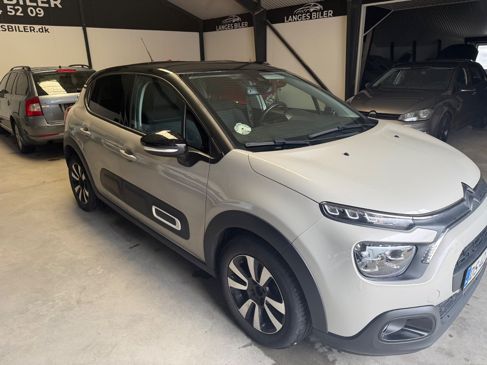Beige Citroën C3 fra 2021