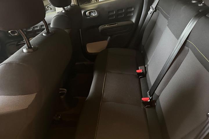 Beige Citroën C3 fra 2021