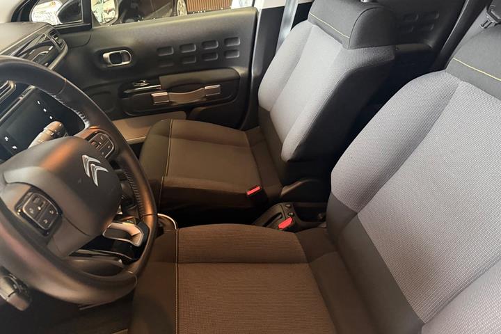 Beige Citroën C3 fra 2021