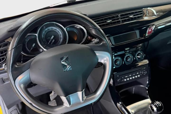 undefined DS DS 3 fra 2015