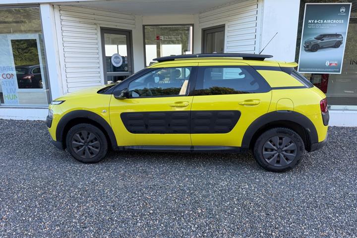 Gul Citroën C4 Cactus fra 2017