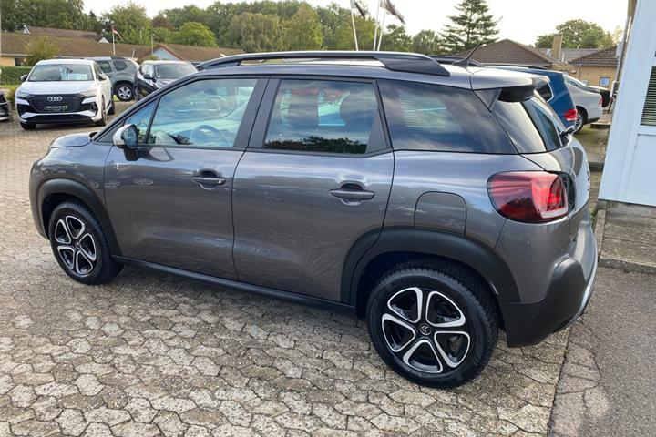 Grå Citroën C3 Aircross fra 2024