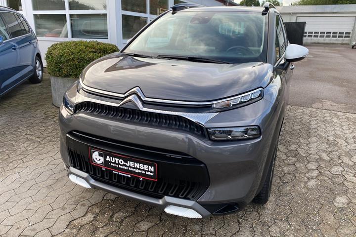 Grå Citroën C3 Aircross fra 2024