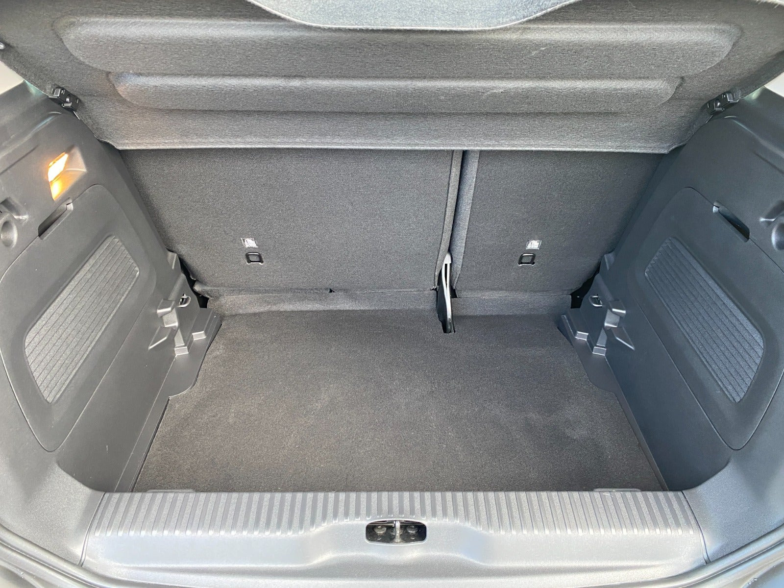 Grå Citroën C3 Aircross fra 2024