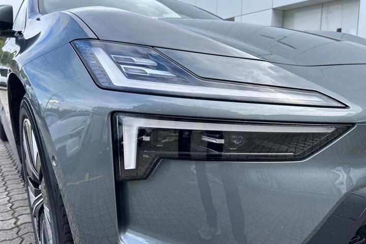 undefined Polestar 4 fra 2026