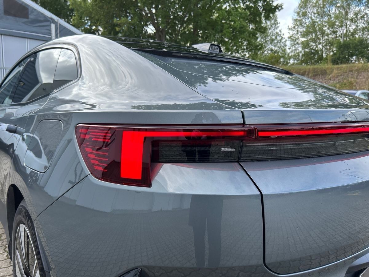 undefined Polestar 4 fra 2026