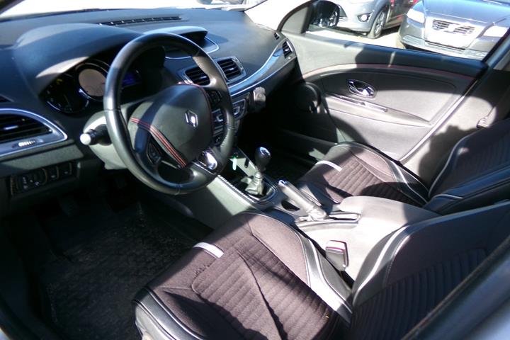 undefined Renault Megane III fra 2014