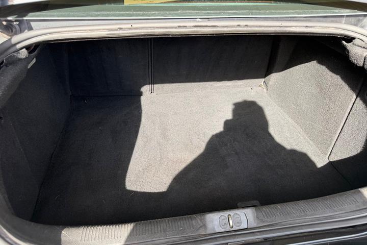 Sort Peugeot 407 fra 2007