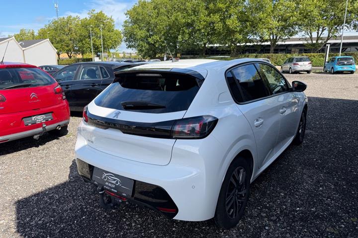 undefined Peugeot 208 fra 2021