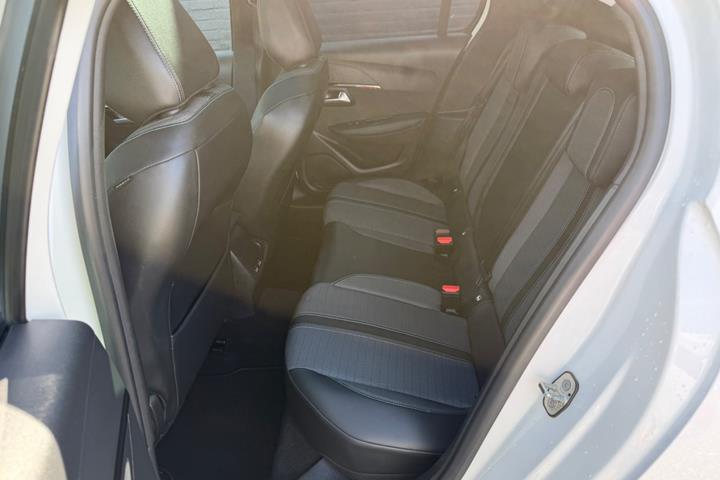 undefined Peugeot 208 fra 2021