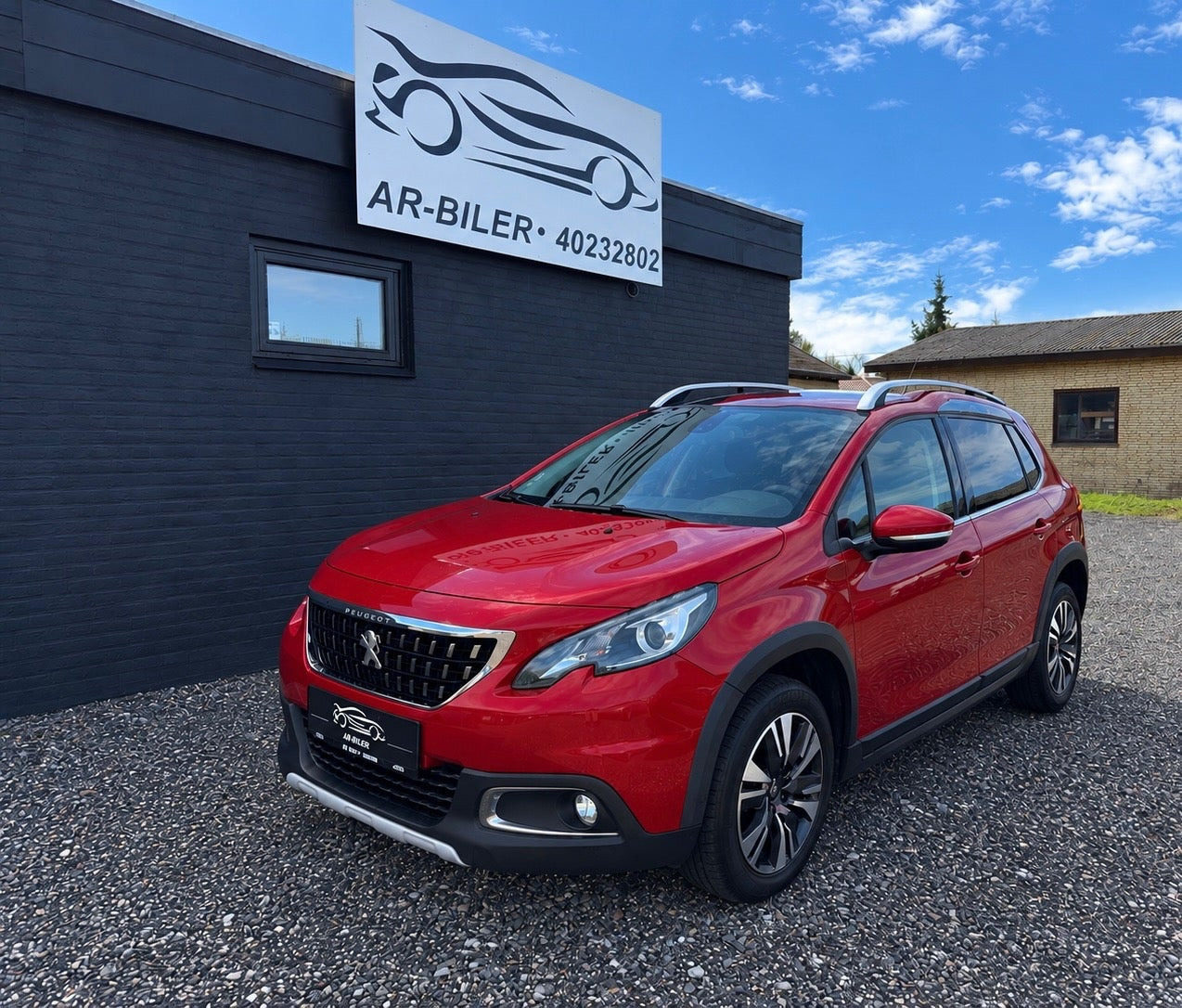 Peugeot 2008 1,5 BlueHDi 100 Allure Sky