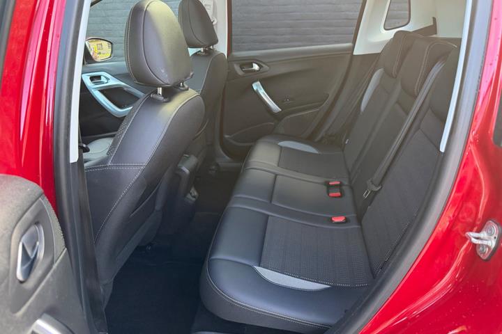 undefined Peugeot 2008 fra 2019