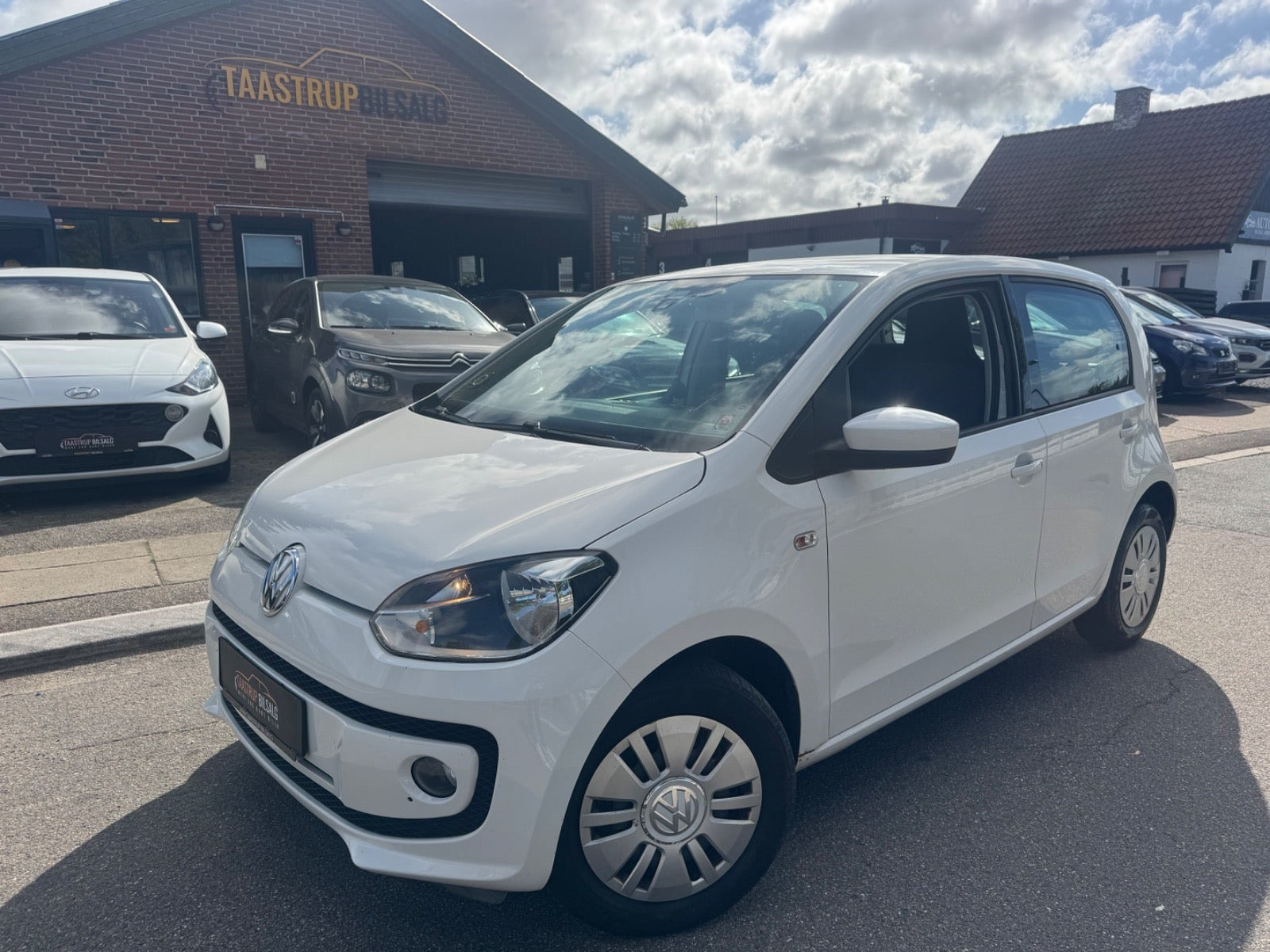 VW UP! 1,0 75 High Up! ASG