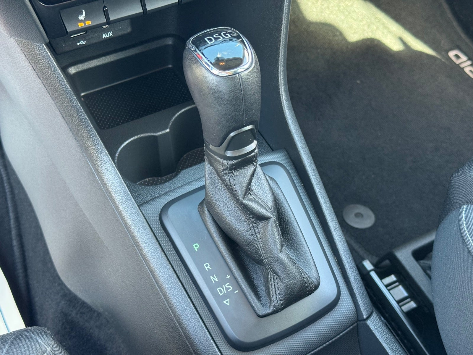 Hvid Skoda Rapid fra 2017