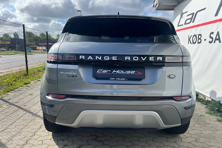 Sølv Land Rover Range Rover evoque fra 2020