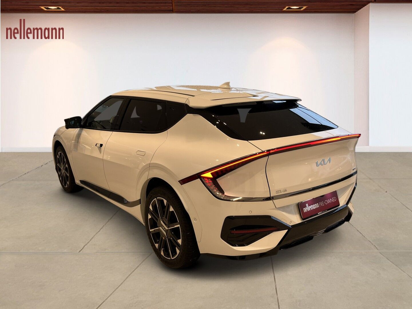 Hvid Kia EV6 fra 2025