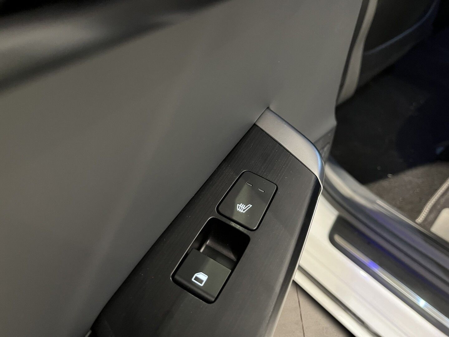 Hvid Kia EV6 fra 2025