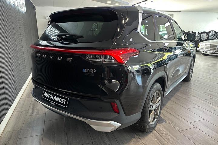 Sort Maxus Euniq6 fra 2022