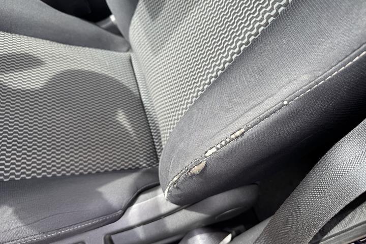 Blå Nissan Pulsar fra 2016